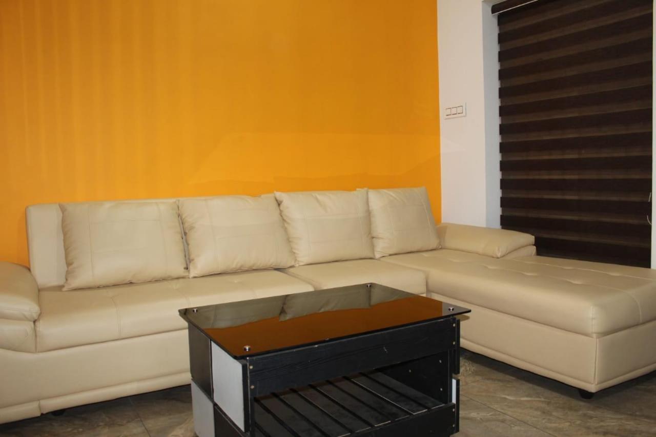 Orchid Villa Pinangode Exterior photo