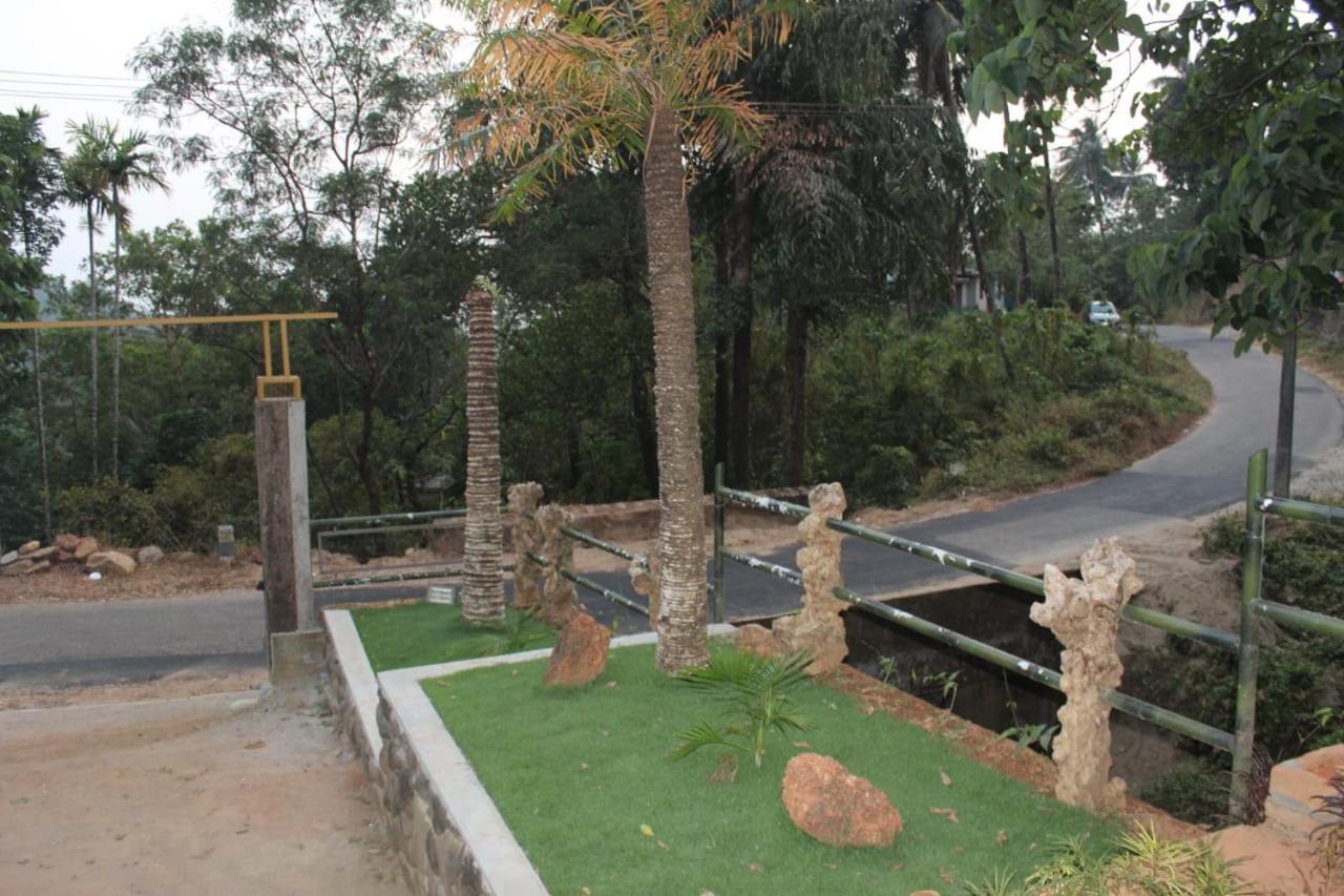 Orchid Villa Pinangode Exterior photo